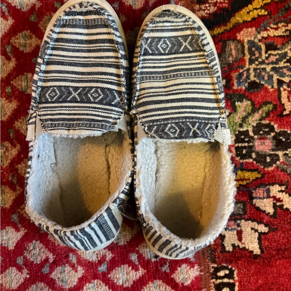 Sanuk Black and White Striped Slip-On Loafers